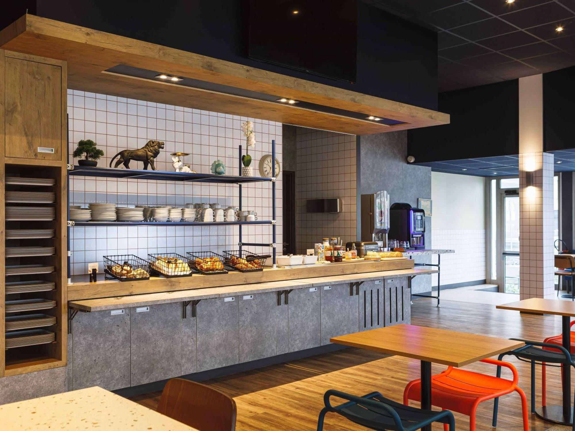 Ibis Budget Lyon Villeurbanne Exterior foto