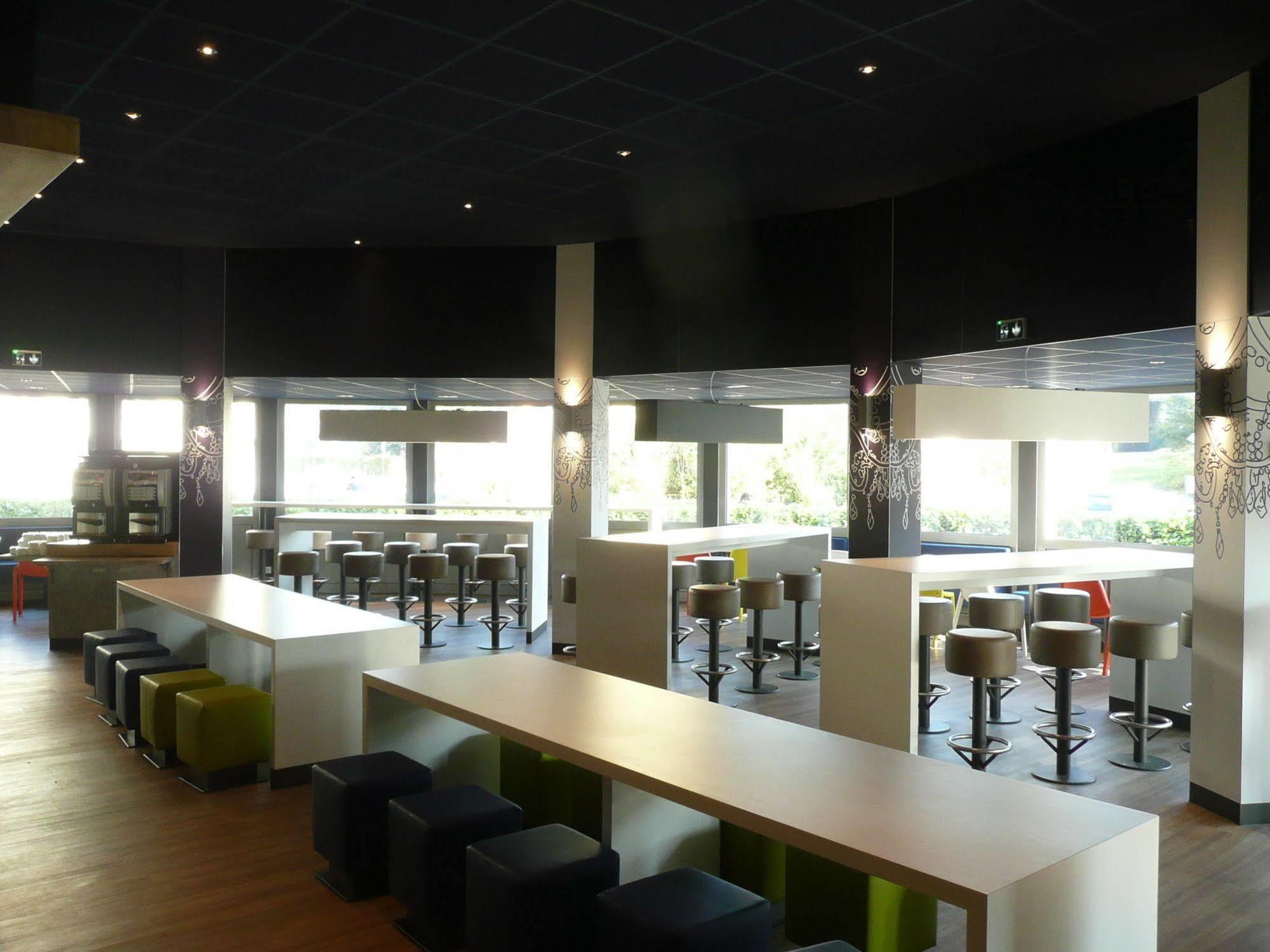 Ibis Budget Lyon Villeurbanne Exterior foto
